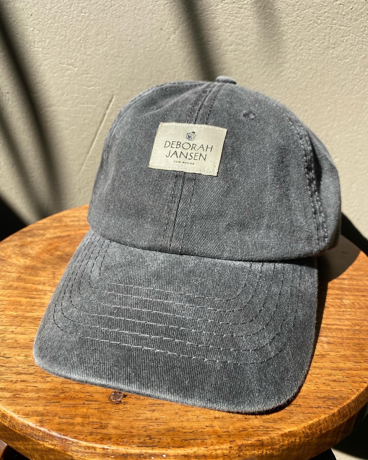 Deborah Jansen Label Washed Cap