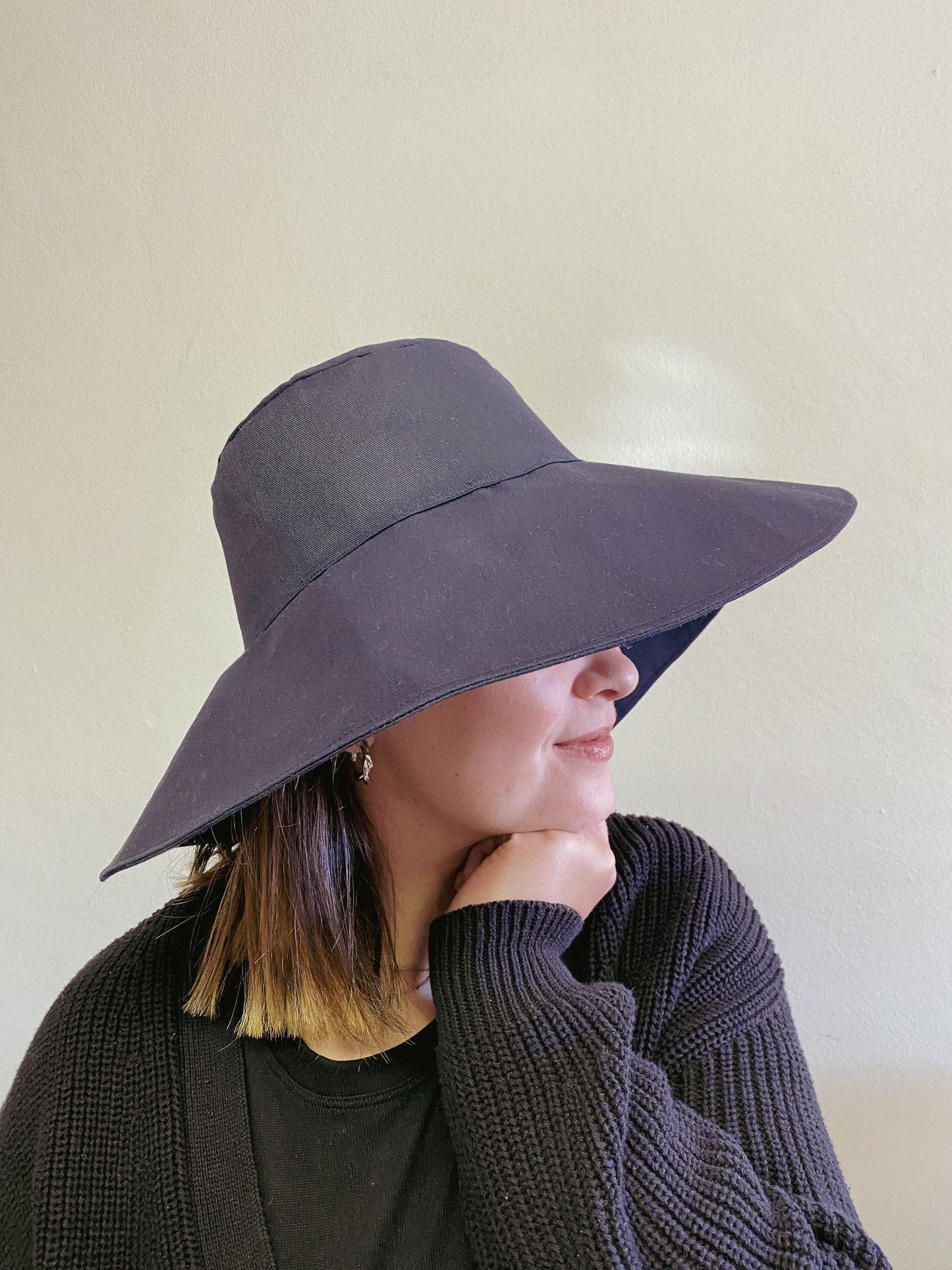 Afternoon Hat Classic Navy Blue